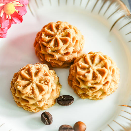 【4月7日开始陆续发货】【小 牛油咖啡曲奇】230g双味小确幸｜优选浓郁黄油×品质香醇咖啡 酥松绵密 | 经典配方｜双重风味碰撞-默认不配手提袋 商品图1