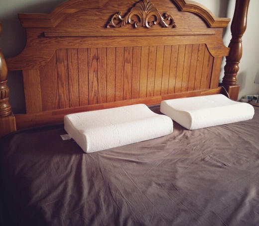 【记忆枕】 高低枕 适合喜欢高枕的亲 商品图0