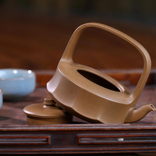 龙德堂陶艺 汤宣武制《云姿提梁》原矿金砂段350cc 库存咨询客服 商品图2