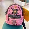 MCM 粉色 小号 铆钉 牛皮 双肩包 商品缩略图0