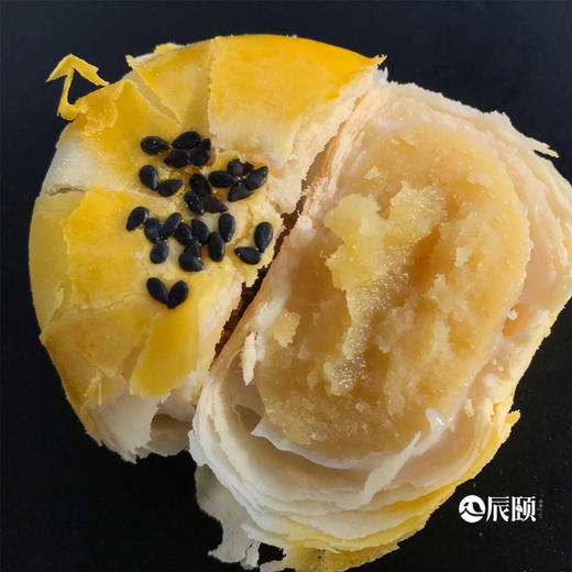 榴莲酥酥念你雪媚娘豆沙海鸭蛋泰国金枕零食点心12枚包邮 商品图0