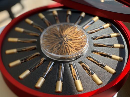 虫草礼盒--4000头30克装 商品图0