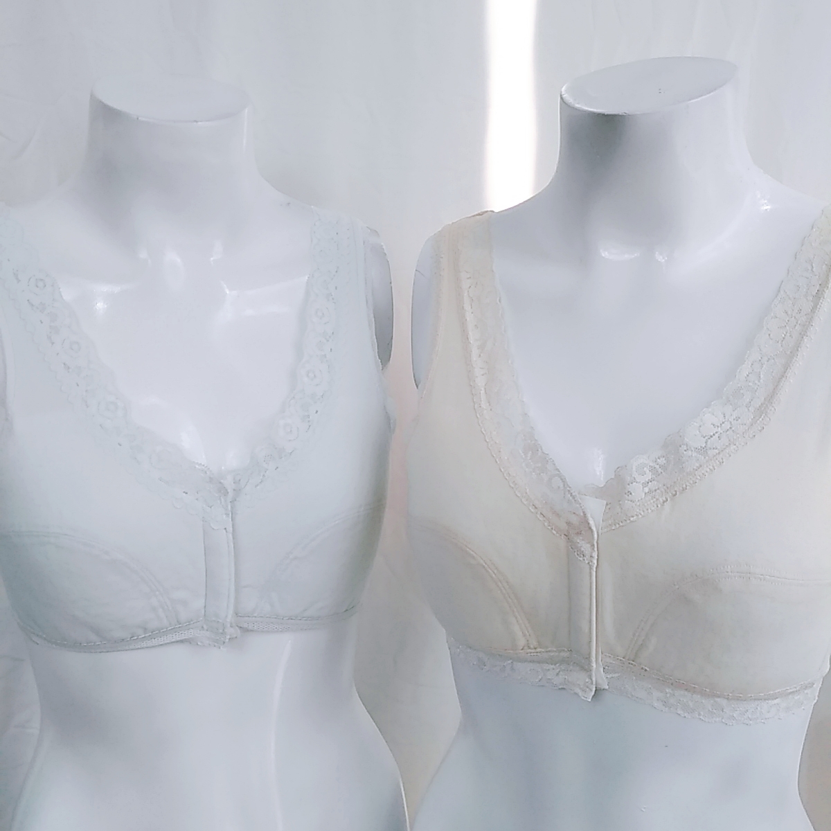 WD004前开扣吸湿速干无钢圈舒适中老年妈妈健康短文胸