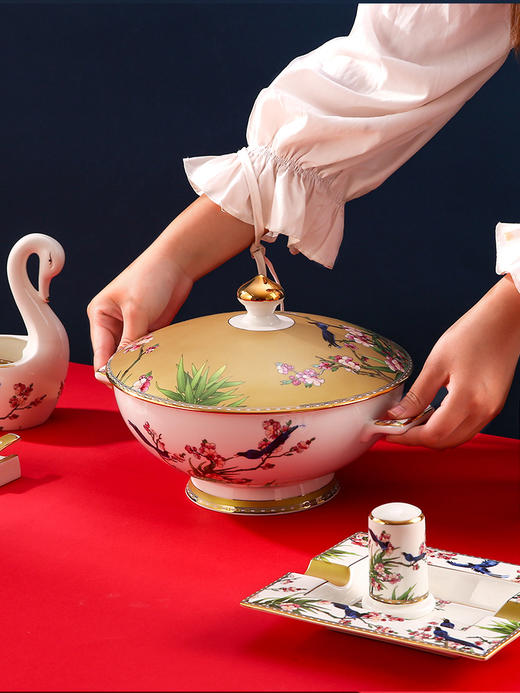 奥唯餐具套装家用中国风高档碗盘欧式乔礼礼物骨瓷碗碟景德镇陶瓷 商品图1