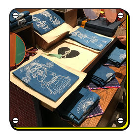 【心鳍建筑馆】蜡染服装