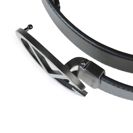 卓凡尼·华伦天奴 铂爵 真皮皮带 GV2132XB 商品图2