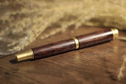 【乡愫】SHETING 磨砂金色笔 商品图1