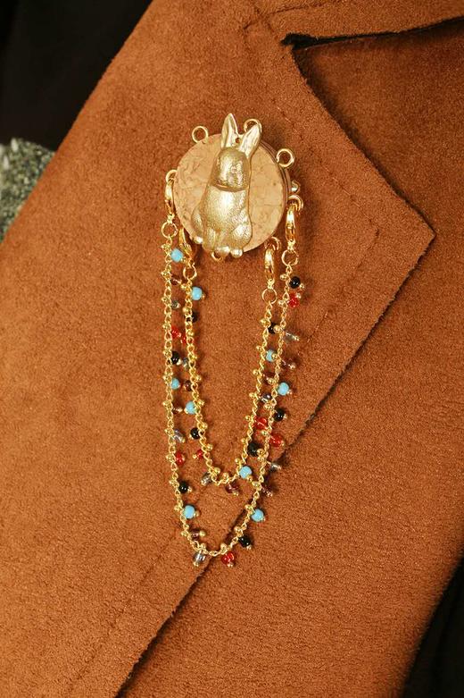 【黛袋当代艺术饰品】复古风情系列饰品-兔子软木塞胸针（1对） 商品图1