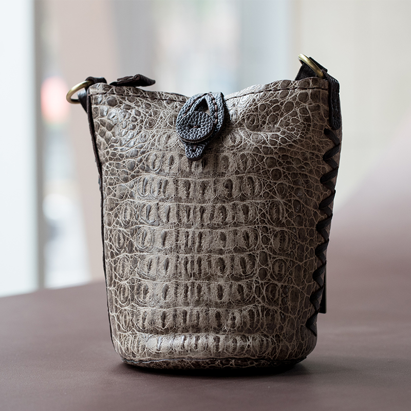 迪派手工女包-6045