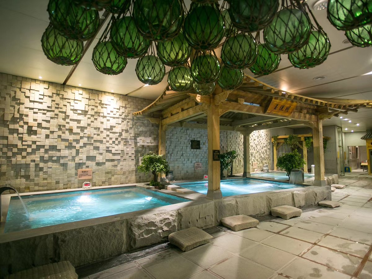 济州岛汤泉广宜店亲子门票72元,儿童1.