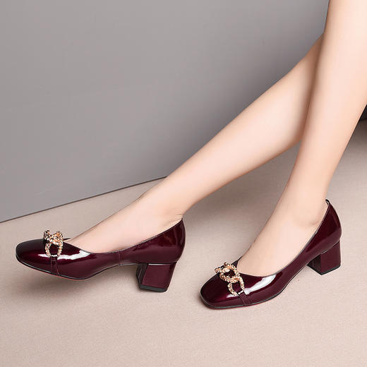 KBY-6169新品粗跟浅口四季单鞋方头时尚中跟皮鞋 商品图0