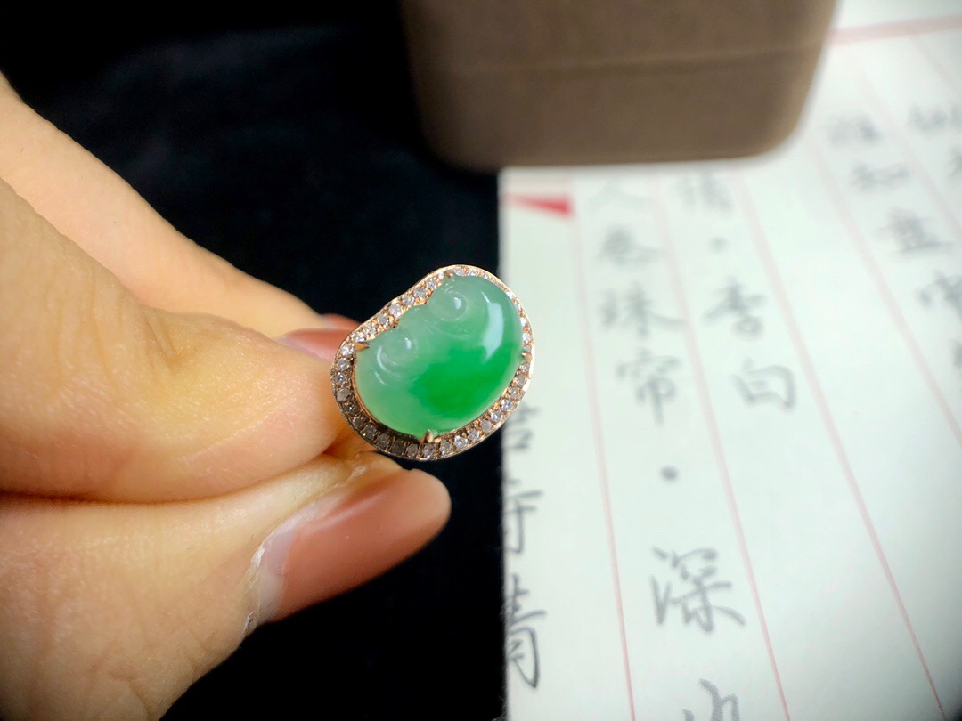 冰阳绿翡翠如意戒指特惠胖嘟嘟胶嫩嫩裸石10579总重约243g14圈口j