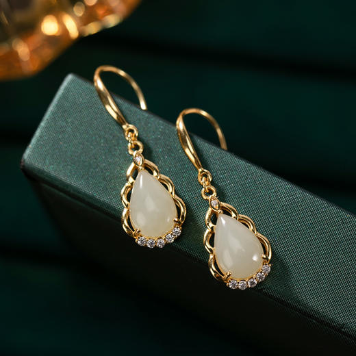 S925纯银镀金，天然和田玉个性百搭水滴形耳坠CW 商品图1