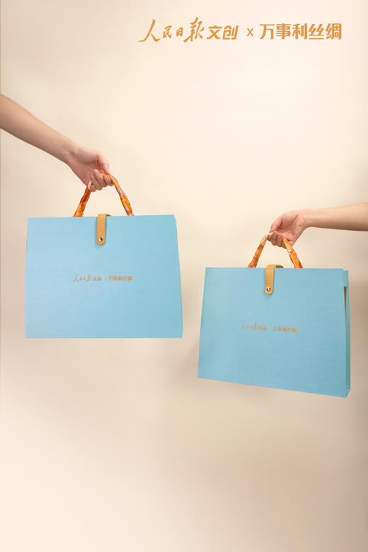 【丝月雅韵-精致套装】万事利人民日报文创联名《丝月雅韵》蚕丝小方巾月饼精致中秋礼盒 商品图11