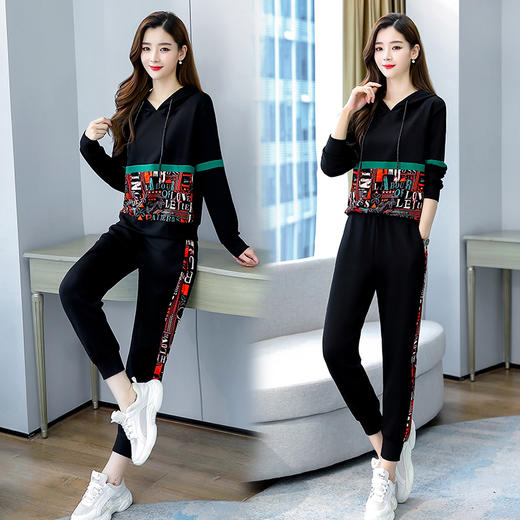 WZNH-FYZI2029时尚印花气质减龄两件套 商品图2