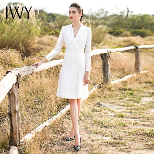 IWY/白色长袖连衣裙Q13096 商品图0