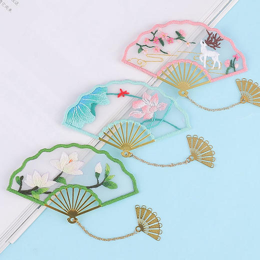 【东方美绣】刺绣扇形书签（含材料包+辅助绣绷） 商品图1