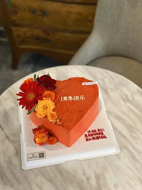 复古心形鲜花周年纪念日情侣奶油生日蛋糕