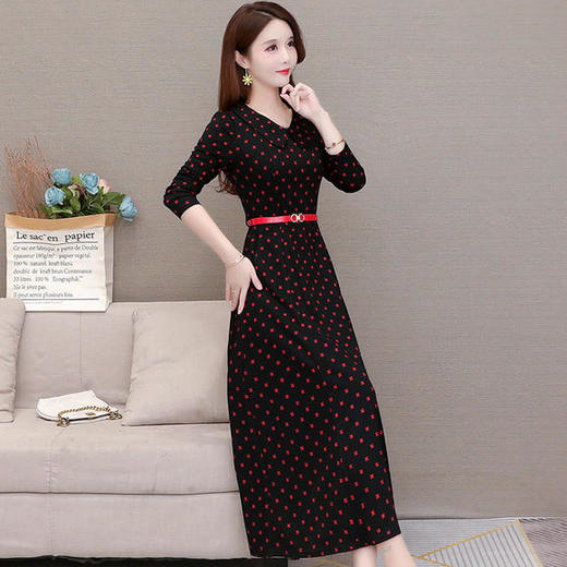 YWE-91335大码减龄过膝中长款波点连衣裙 商品图4