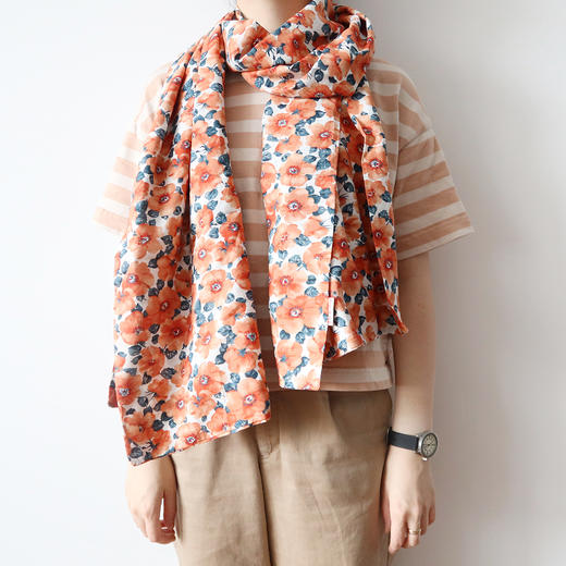 HUGOJIRO薄款长围巾插画水墨花朵 商品图1