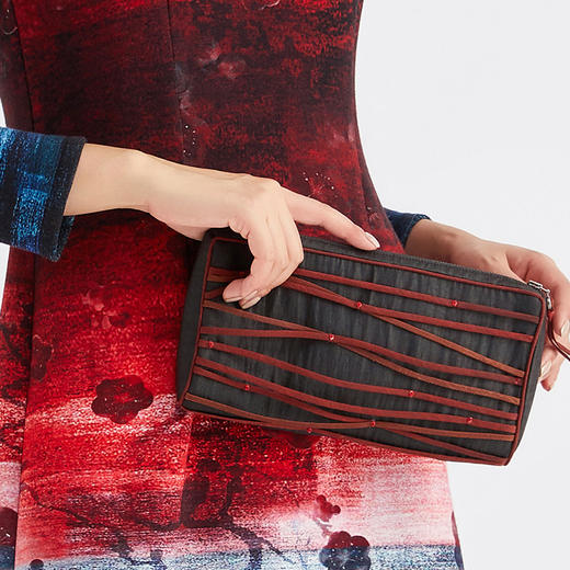 TANGY Collection / 天意精品 暗香系列 莨绸片珠包包 商品图2