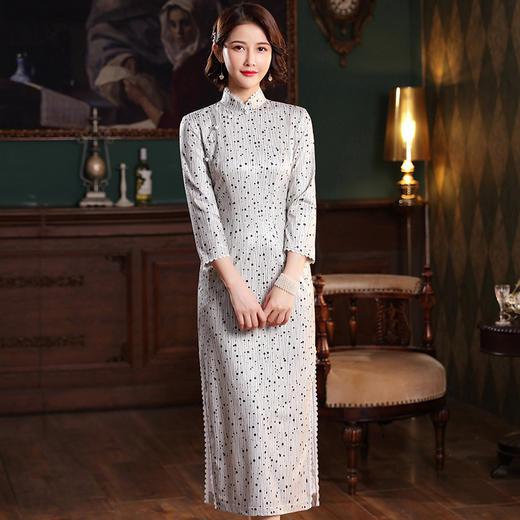 XGT-Q2384秋季新款改良弹力波点针织优雅中长款民国风旗袍裙 商品图2