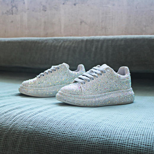 ZZX新款潮流时尚满钻真皮厚底休闲运动板鞋 商品图2