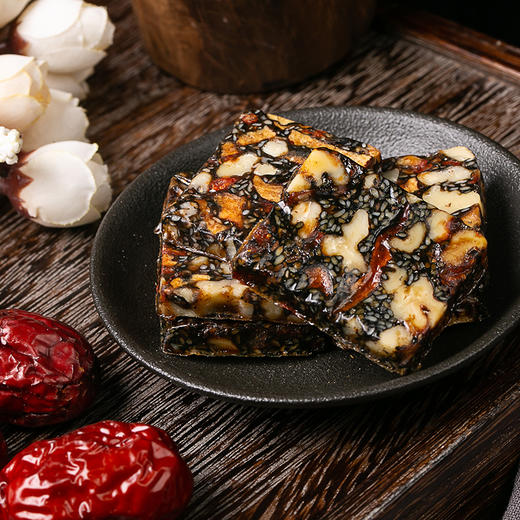 即食阿胶糕300g/盒 传统工艺 11道工序严选上品食材 阿胶固元膏 手工滋补 阿胶块  商品图0