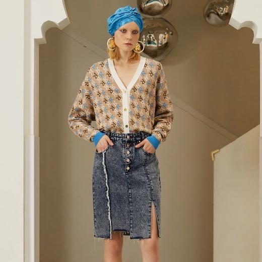 小V领开襟短上衣 商品图0