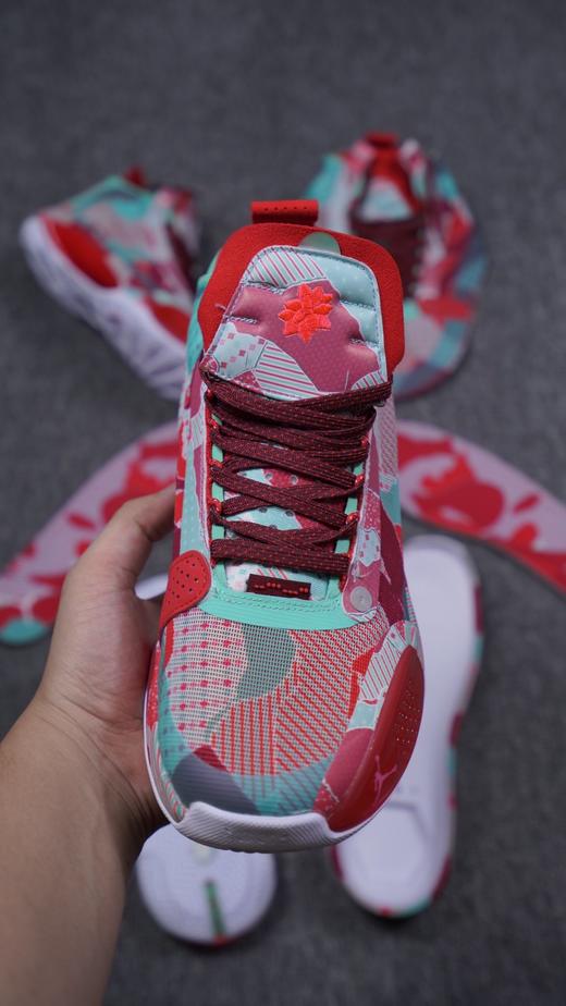 AIR JORDAN XXXIV PF 乔丹34代 圣诞配色 原盒真标！前后掌带气垫！ 商品图2