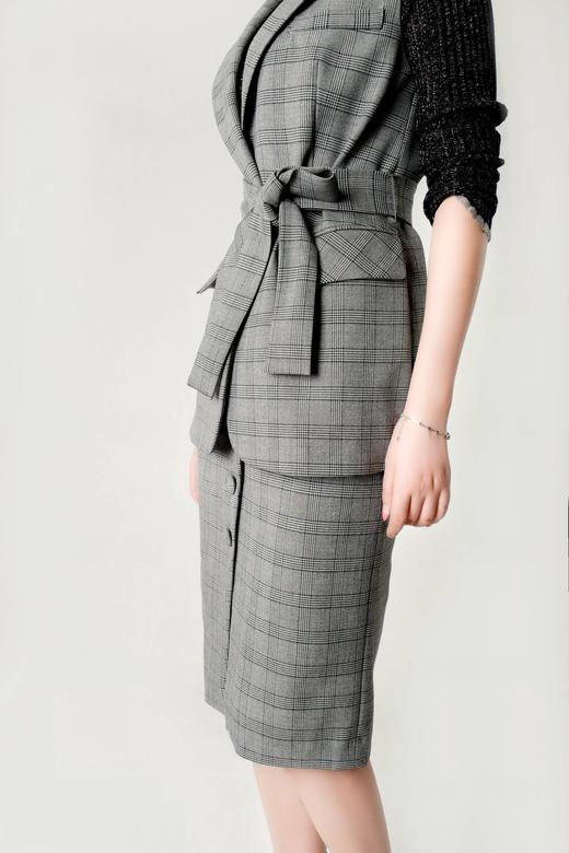 摆双开叉马甲套装（附腰带） 商品图4