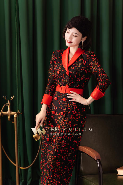 20377 暗夜玫瑰立体刺绣网纱连衣裙 雾境 商品图2