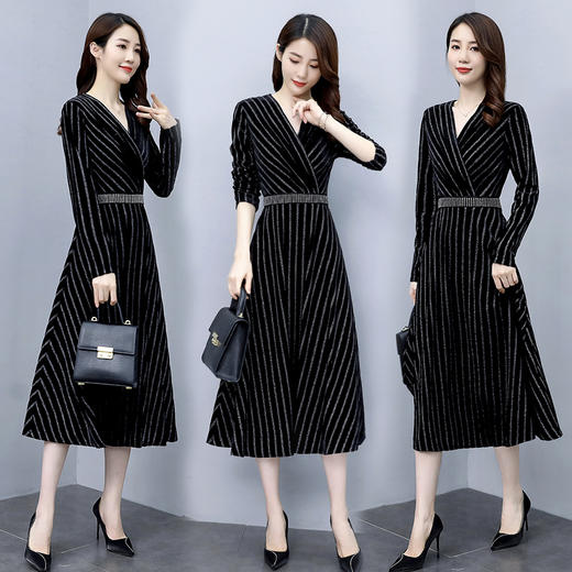 WZNH-V秋季气质显瘦中长款长袖通勤金丝绒V领大摆连衣裙 商品图1