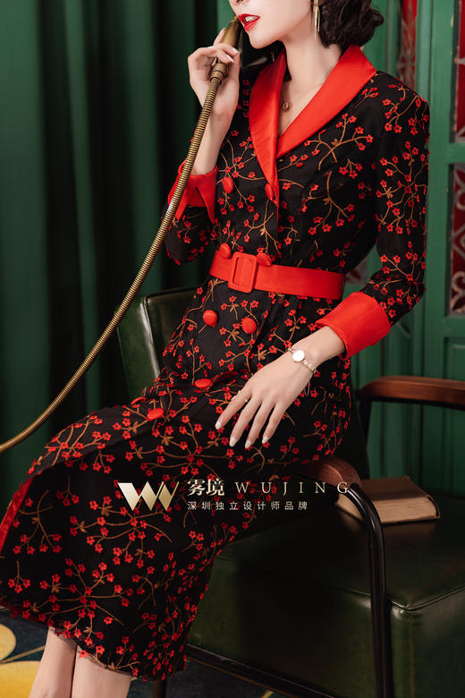 20377 暗夜玫瑰立体刺绣网纱连衣裙 雾境 商品图3