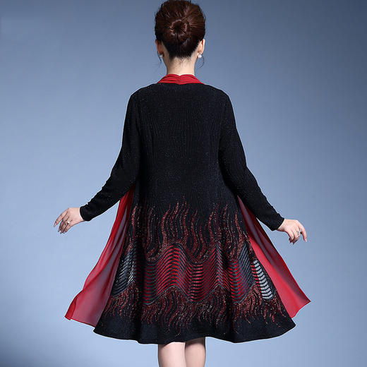 MY-59057中老年女装妈妈装外套纯色绣花中长款大码女士高档风衣 商品图2