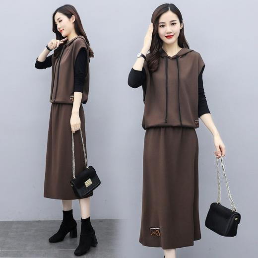 MQQ-8009休闲时尚春秋长袖减龄显瘦背带裙套装 商品图2