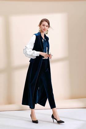 青果领钉珠超长气质马甲（附腰带）