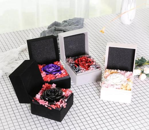 【送你一朵永生花】玫瑰先生 陶瓷永生花 手工制作 原创瓷花德化瓷都 商品图5