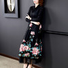 XYX-9277重工刺绣连衣裙高贵洋气妈妈装民族风2020秋冬新款刺绣裙子 商品缩略图2