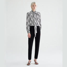 经典尖领系带衬衫