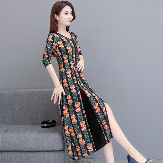 QYM-DFN-JPA930-Y女装2020新款中年妈妈装显瘦气质长款印花连衣裙 商品图2