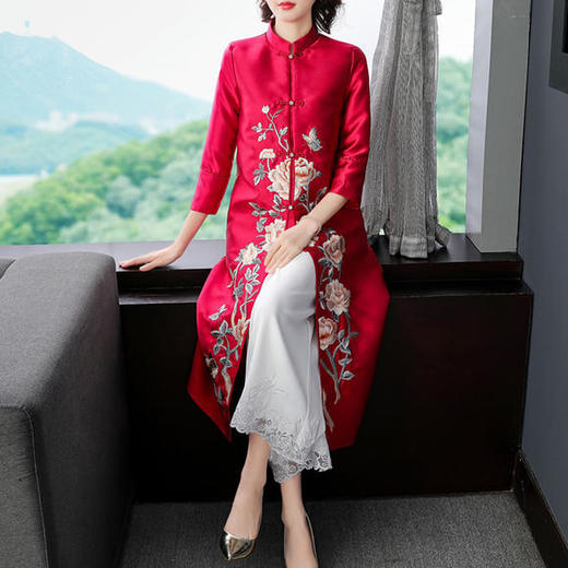 FNZD5050新款中国风优雅气质宽松立领中长款刺绣风衣外套 商品图3