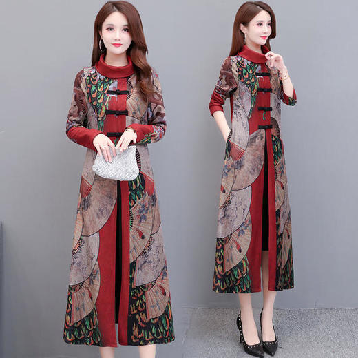 YWE-TYH7039新款优雅气质修身高领长袖仿貂绒印花加厚连衣裙 商品图4