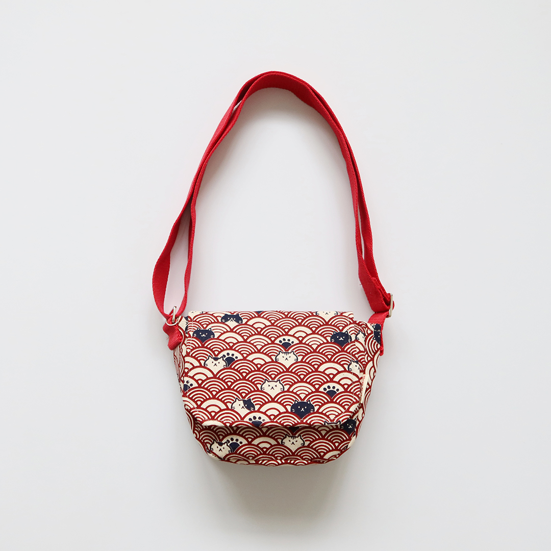 HUJI祤集Flap斜挎包插画祥云猫猫