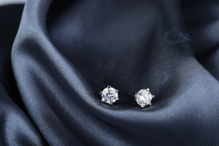 莫桑钻耳环女 女友礼物925纯银50分莫桑石耳钉 送证书【成都仓发】