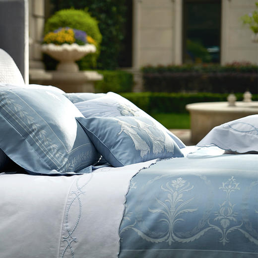 重复链接下架【ROYALCOVER】罗卡芙欧式刺绣100S双股贡缎提花面料四件套 塞伦妮 商品图1