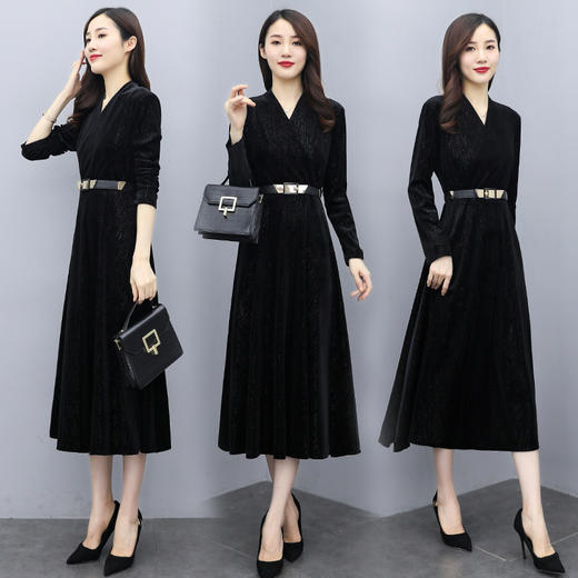 WZNH-QY20910宽松休闲舒适连衣裙 商品图0