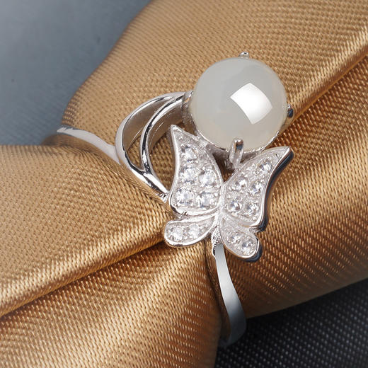 925银镶玉戒指纯银和田玉指环证书 创意款手饰蝴蝶白玉半圆活口女戒【成都仓发】 商品图1