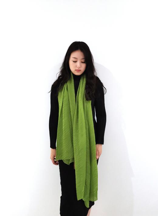 走进艺术时尚褶皱披肩 商品图1