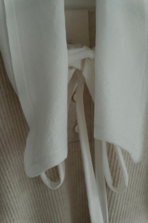 Phaedo 淡灰色翻领系带羊毛上衣 商品图1